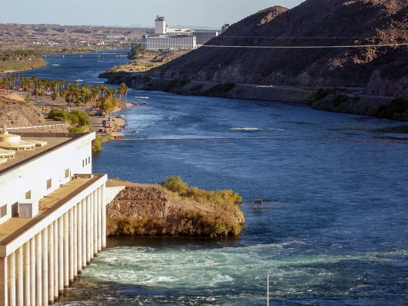 Davis Dam, photograph 2