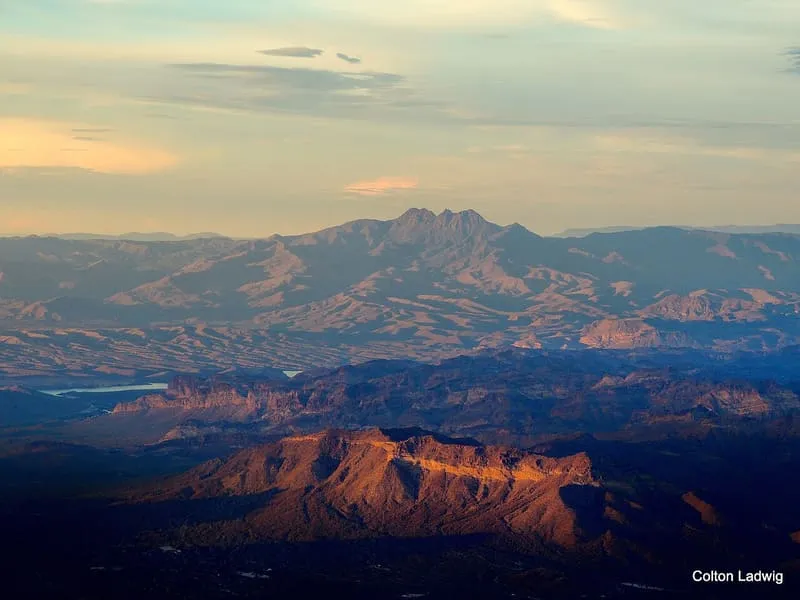 Four Peaks, photograph 3