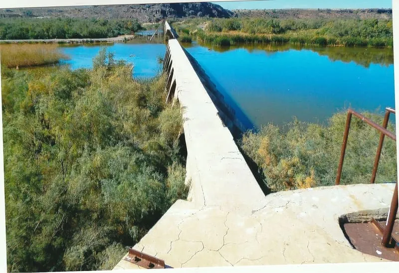 Gillespie Dam, photograph 3
