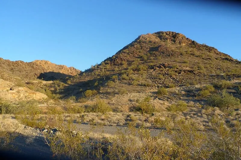 Harquahala Mountains, photograph 2