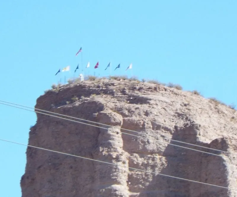 Mares Bluff, photograph 2