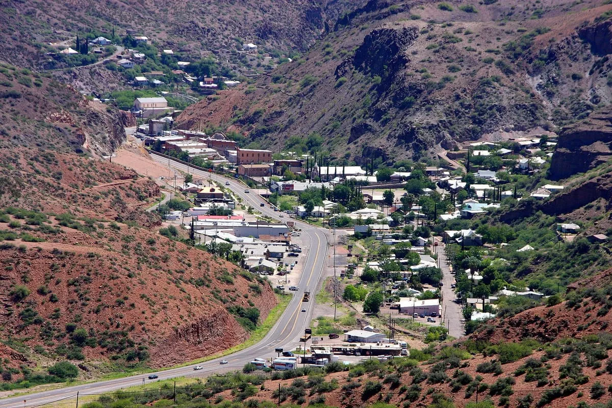 Mares Bluff