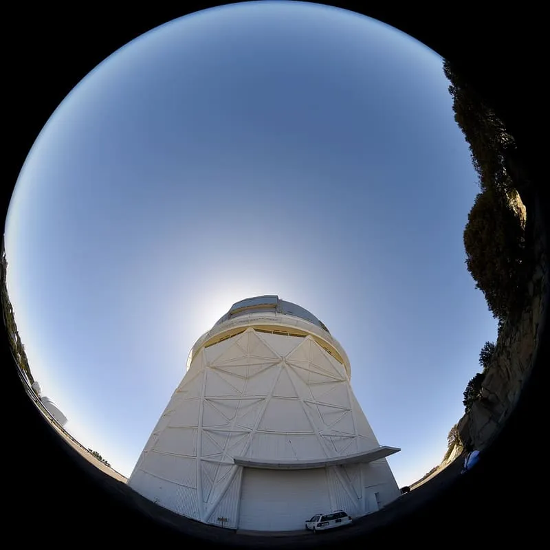 Nicholas U. Mayall Telescope, photograph 3