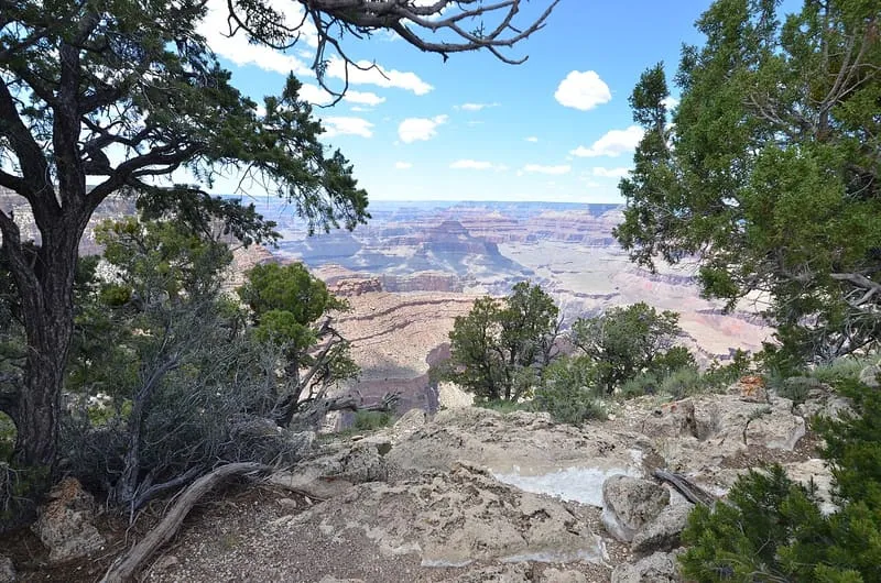 Rim Trail, photograph 2