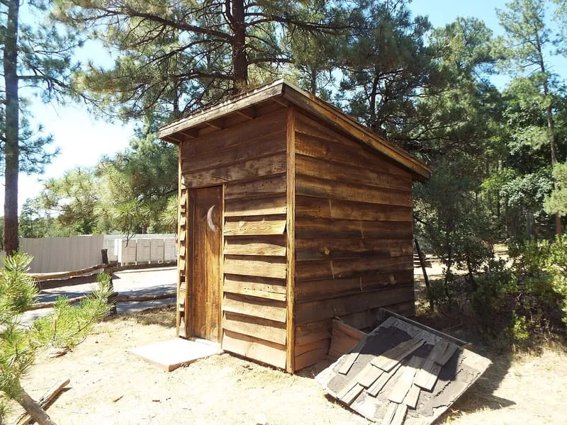 Strawberry Schoolhouse, photograph 3