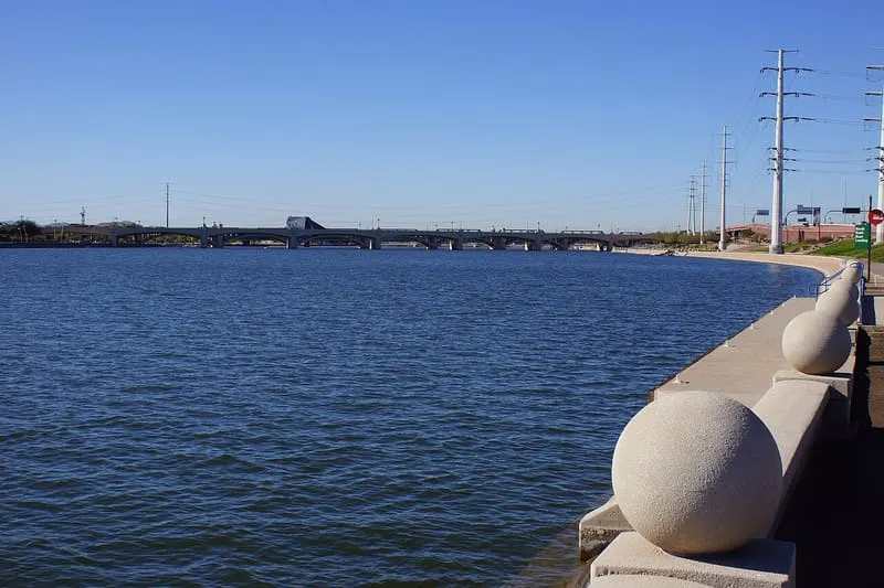 Tempe Town Lake, photograph 3