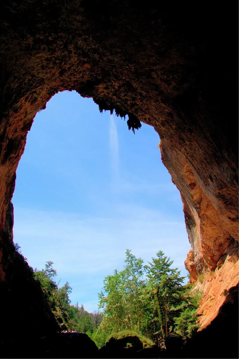 Tonto Natural Bridge State Park, photograph 2