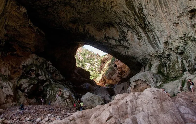 Tonto Natural Bridge State Park, photograph 3