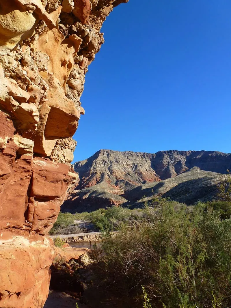 Virgin River Gorge, photograph 2