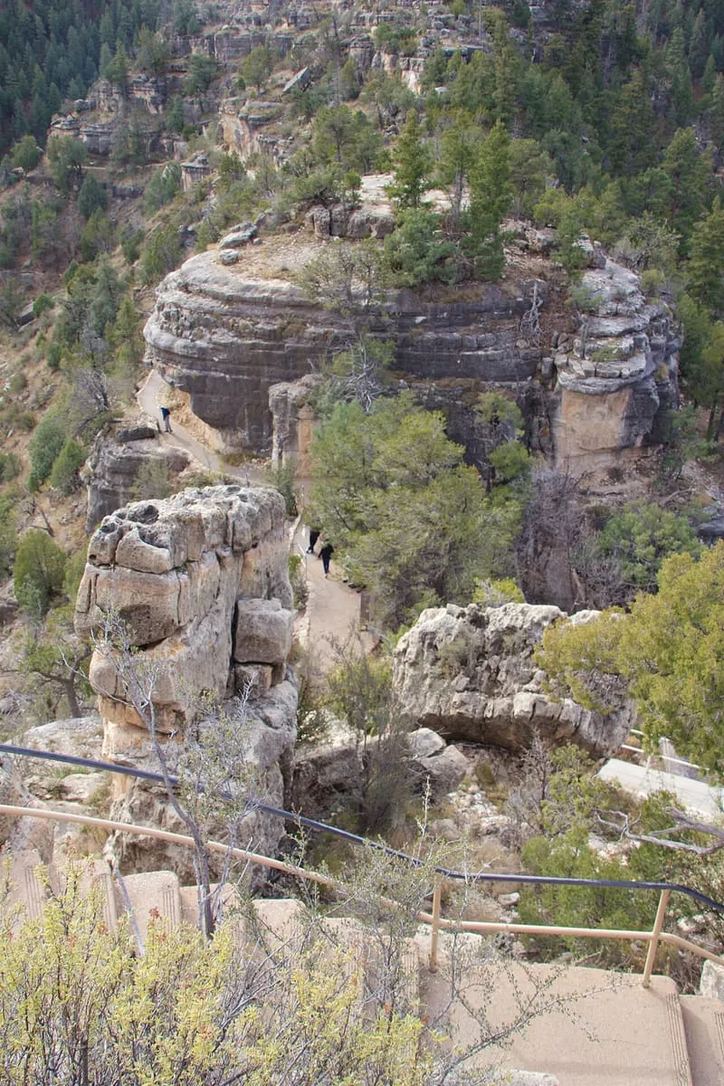Walnut Canyon National Monument, photograph 2