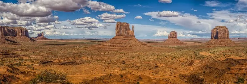 West and East Mitten Buttes, photograph 3