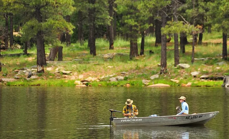 Woods Canyon Lake, photograph 3
